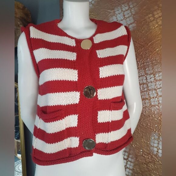 Nwt Zara Red and Crean Striped Knit Vest with Large Goldtone Buttons - Picture 11 of 12